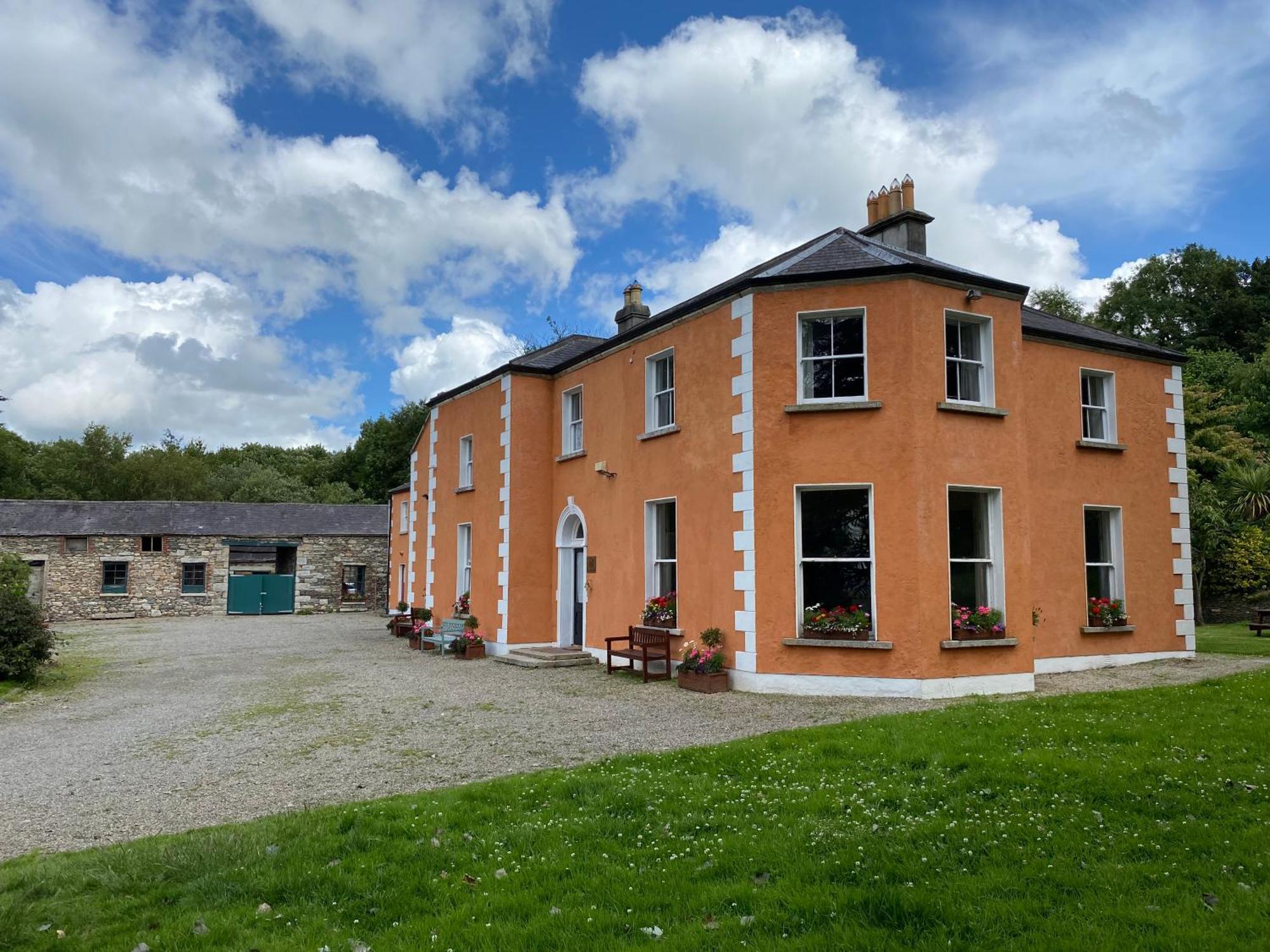 Clone Country House Aughrim Exterior photo The former railway station at Killimor